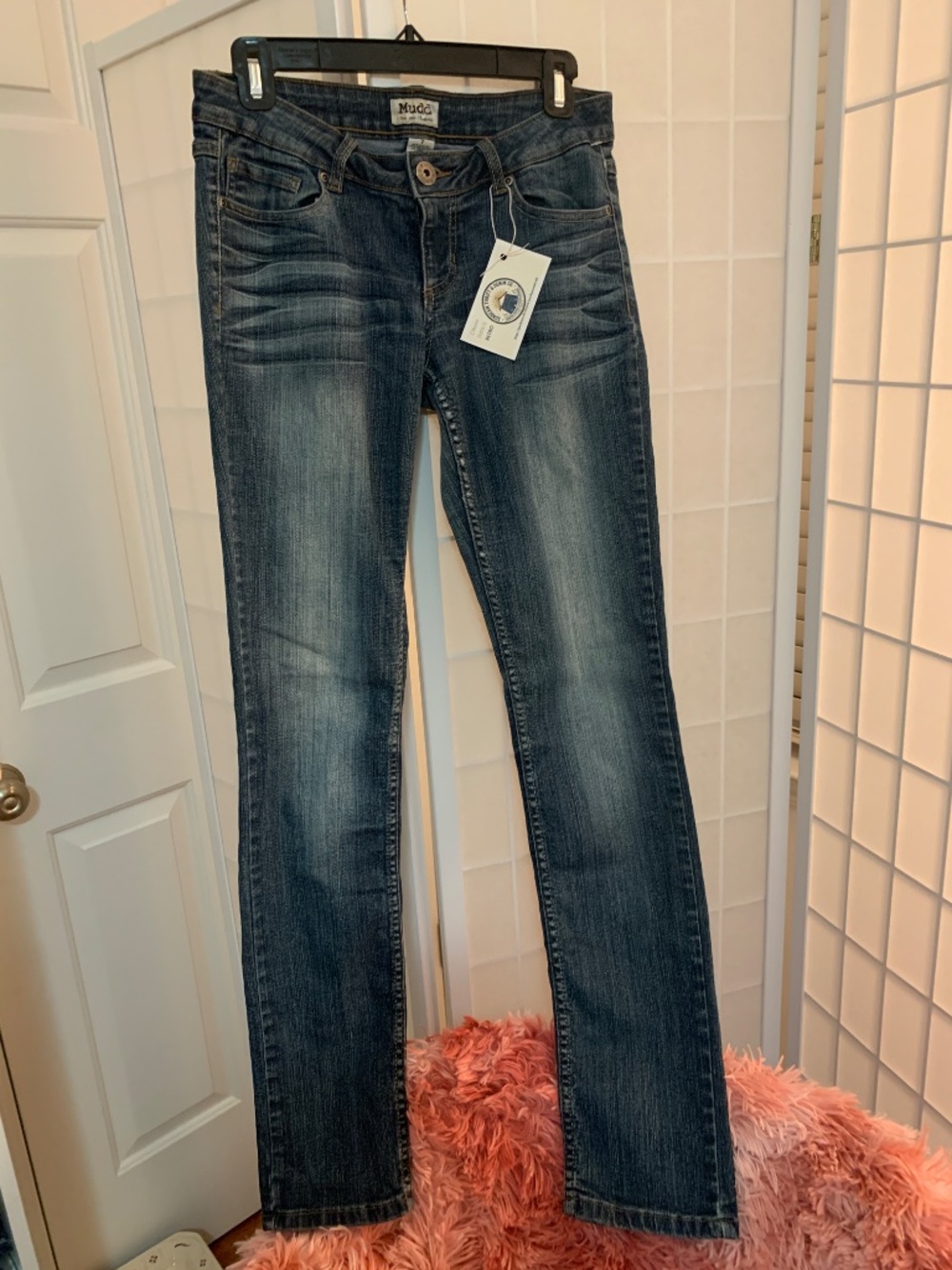 MUDD Straight Leg Y2K Jeans - Embroidered Back Pockets Size 7